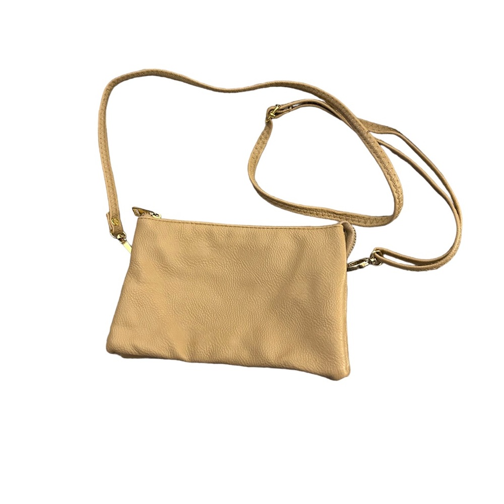 Tan shoulder bag and clutch